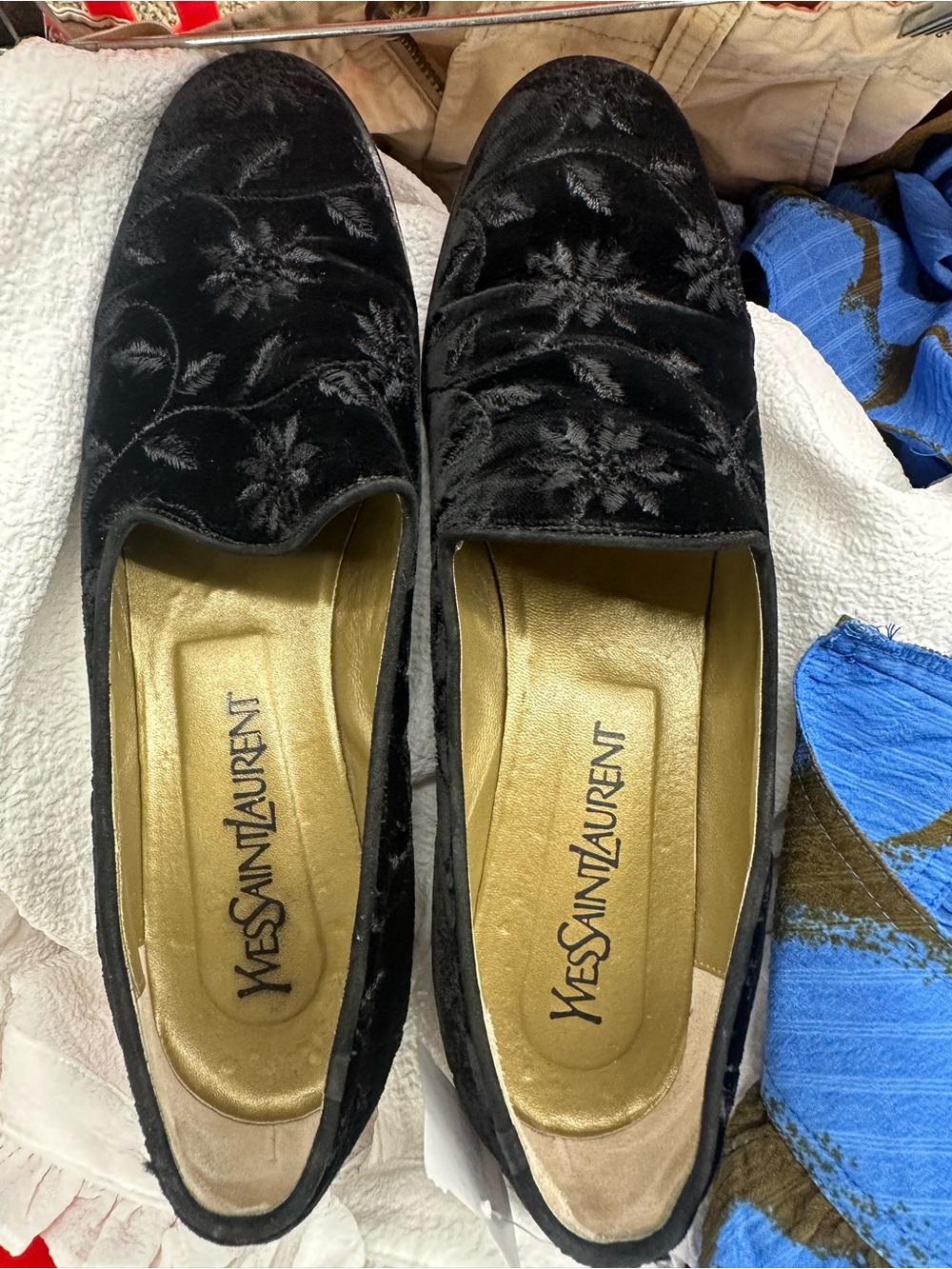 Yves Saint Laurent Black Velvet Floral Slip-On Loafers Vintage 9N